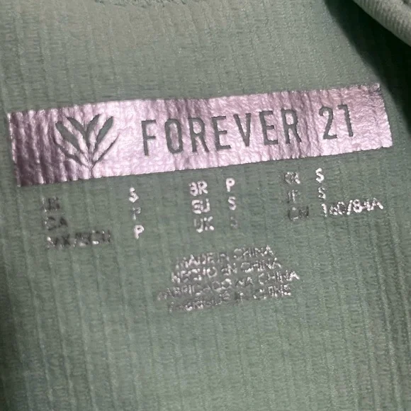 NWOT Forever 21 Light Green Ribbed Set - Picture 5 of 5